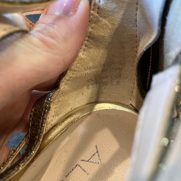 Women's ALDO gold bronze ombré glitter stiletto heels sandals shoes size 8.5 - Picture 11 of 11